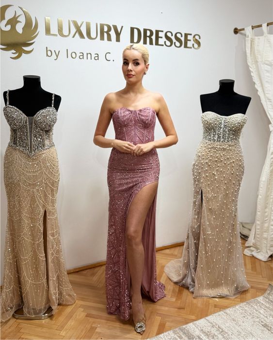 Rochie, majorat, banchet, nasa, super sexy, kosovo cu trena detasabila