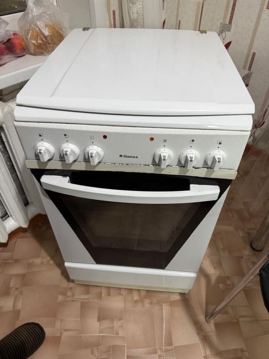 Продам электрическую плиту