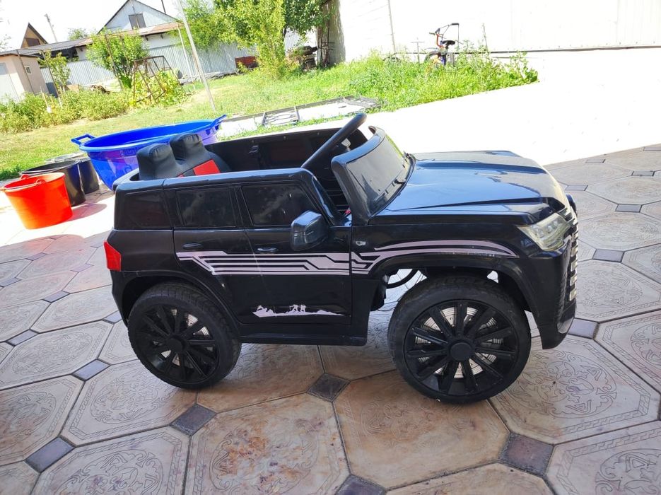 Б/у машина сатылады.