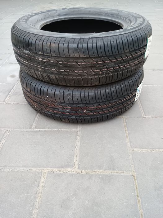 Vând  doua Cauciucuri noi ,