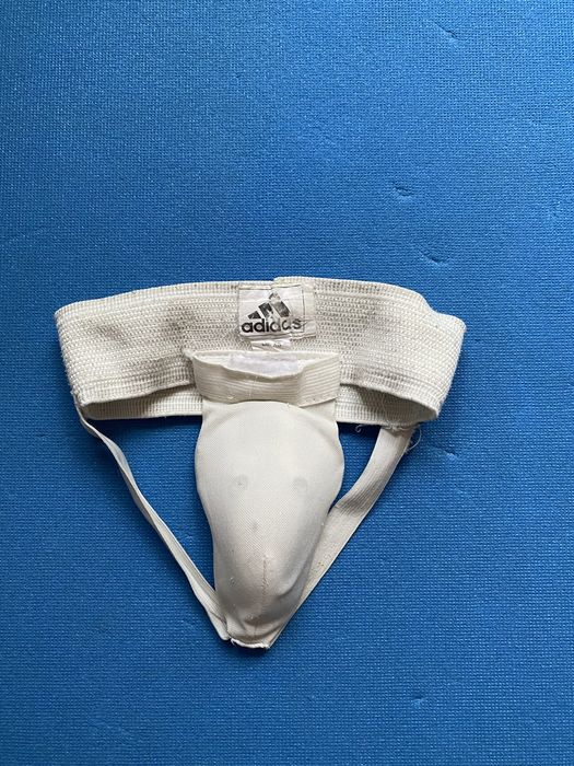 Защита паха и перчатки размер xs по 1500