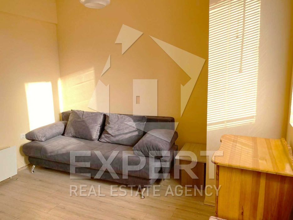 Дава се под наем Тристаен апартамент в Варна, Трошево - 100 кв.м за 598.23 € - Снимка #5