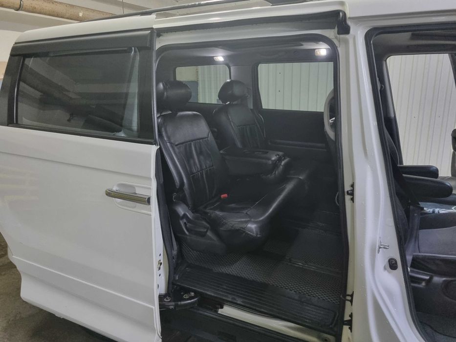 Транспорт автомобиль