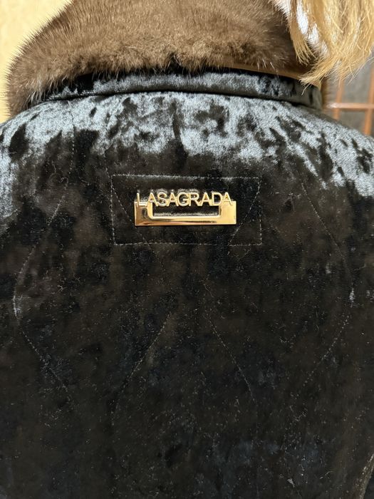 Сроочно продам верхную одежду