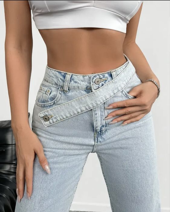 Продам красивые джинсы