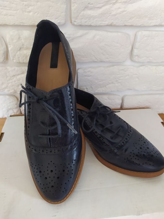 Школьная обувь на девочку