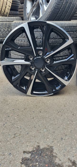 Продам диск комплект 4шт R17