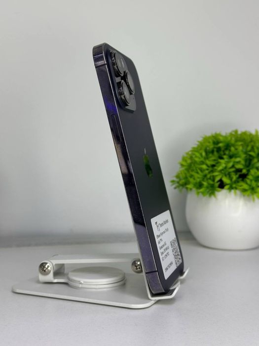 iPhone 14 Pro Max  / nano-Sim  3