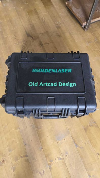 LASER MOPA 300W IGOLDENLASER PORTABIL | CA NOU | 2 Lentile F165 + F255 | 30 Lentile Protectie  12000Euro