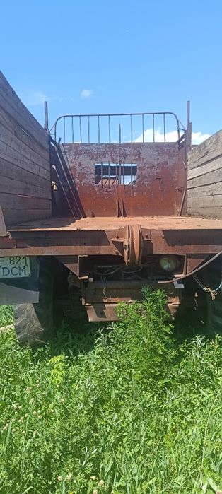 Продам автомобиль Урал 375д грузовой