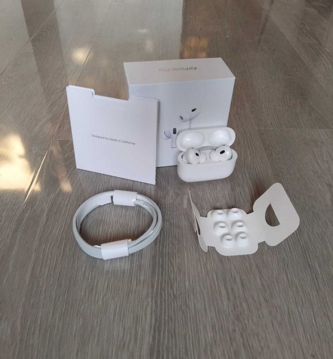 AirPods Pro 2 – Sunet Premium și Confort Desăvârșit