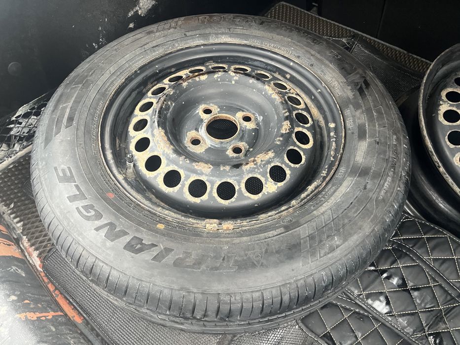 178,70,14 летный резина с дисками