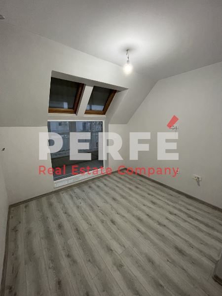 Продава се Двустаен апартамент в Бургас, Лазур - 70 кв.м за 2136 €/кв.м - Снимка #3