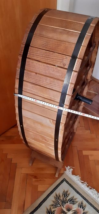 Suport pentru sticle din lemn