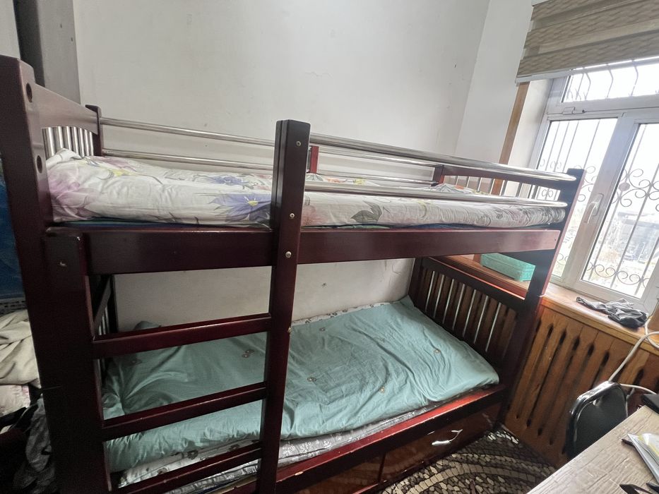 Bolalar uchun 2- etajli kravat