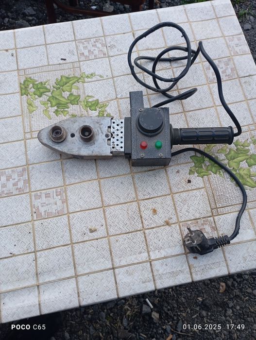 Продам утюг для пластиковых труб