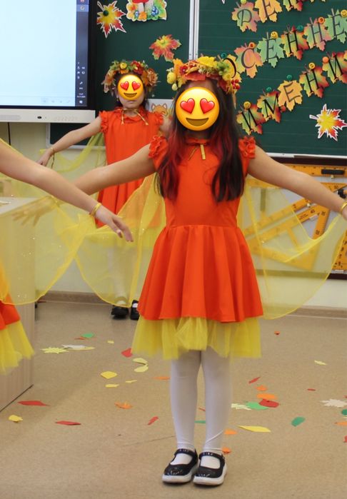 Продам платье осень