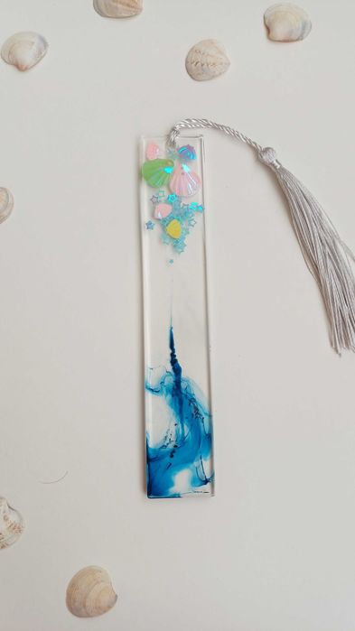 Химикалки и книгораздели от епоксидна смола