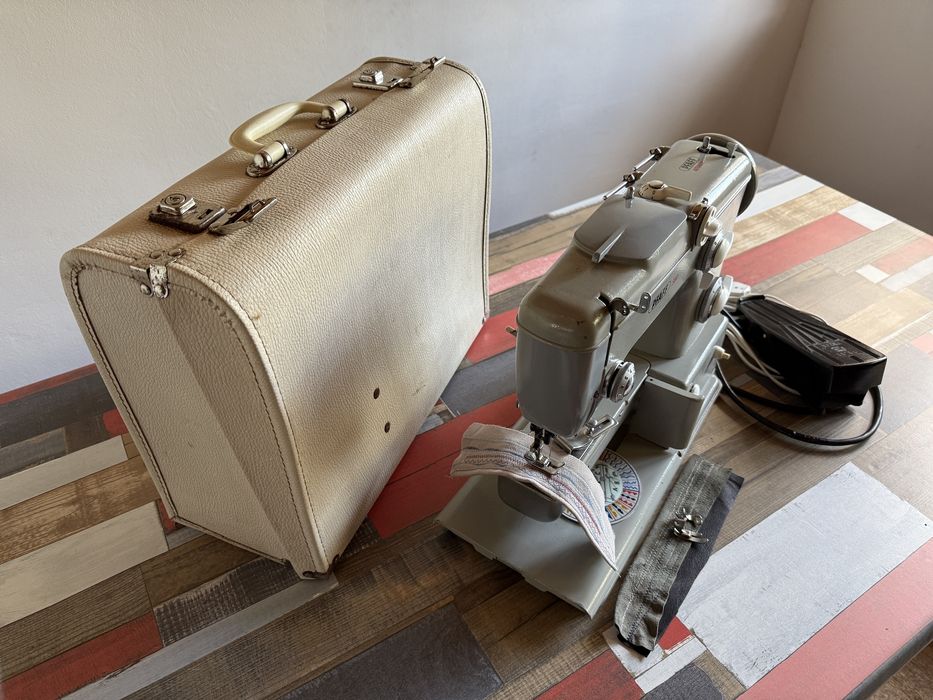 Masina cusut Pfaff 360 automatic