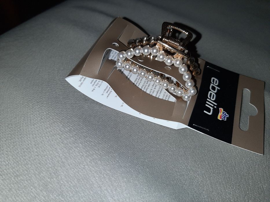 Нова щипка за коса