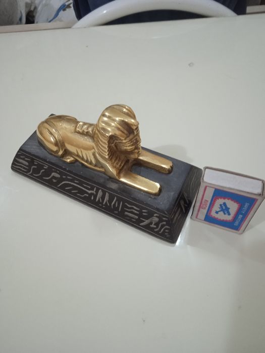 Статуэтка " сфинкс "