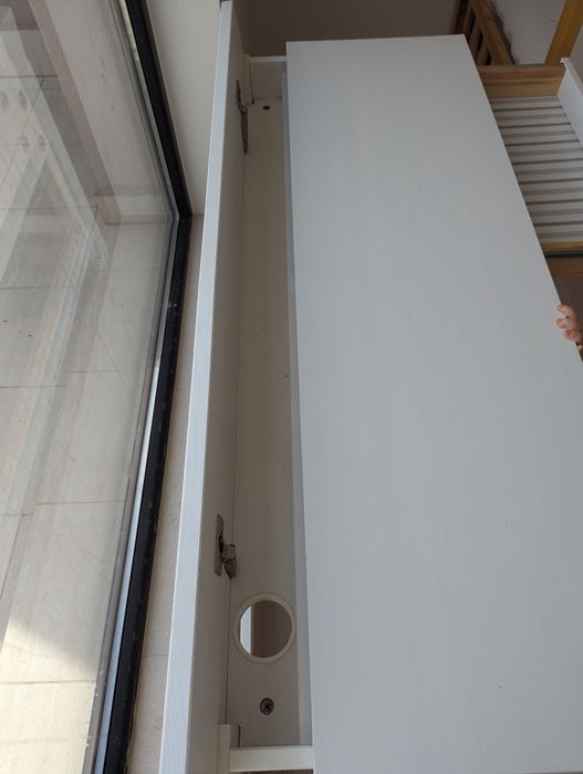 Бяло Бюро Hemnes