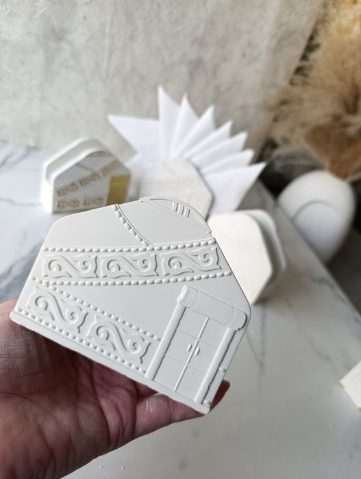 Ерекше тойбастарлар 500 тг