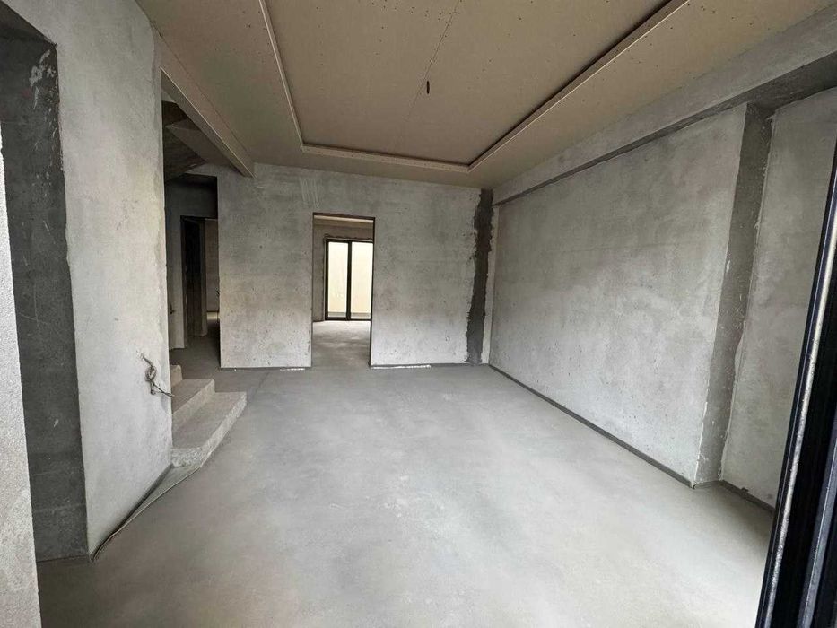 ПРОДАЕТСЯ ДОМ на Зенит 2,5 Соток 5+2 Комната