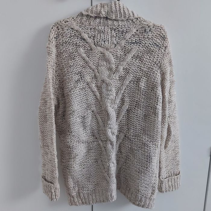 Cardigan dama Bershka primavara / toamna