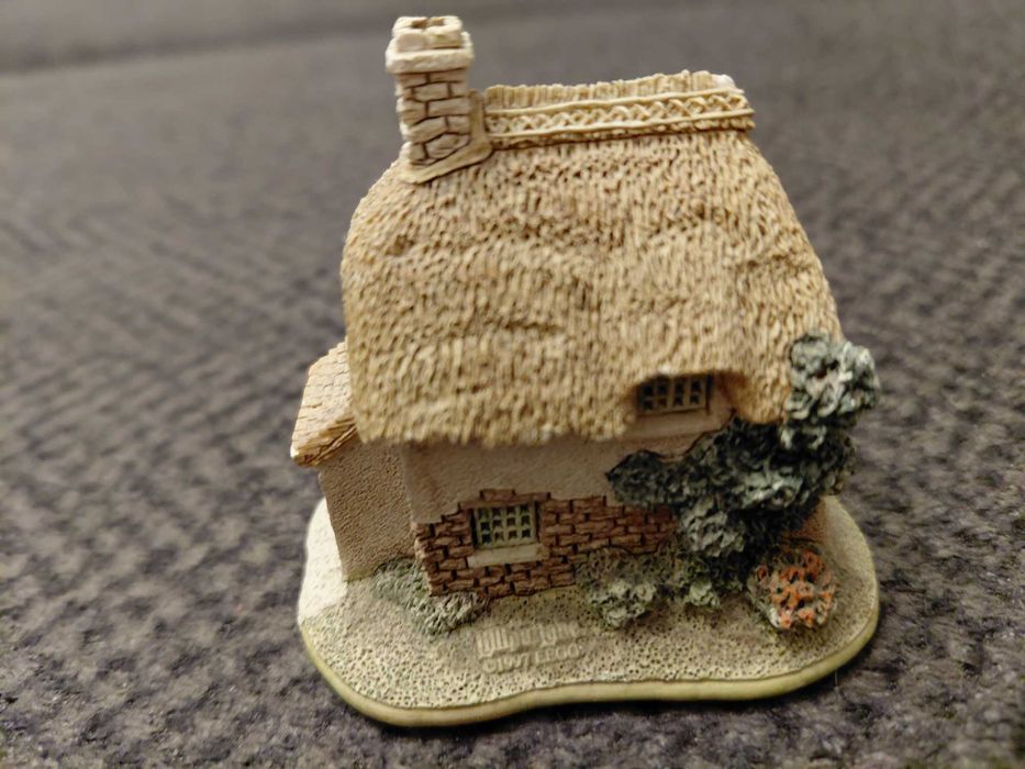 Lilliput Lane ръчно изработена в UK колекционерска къщичка