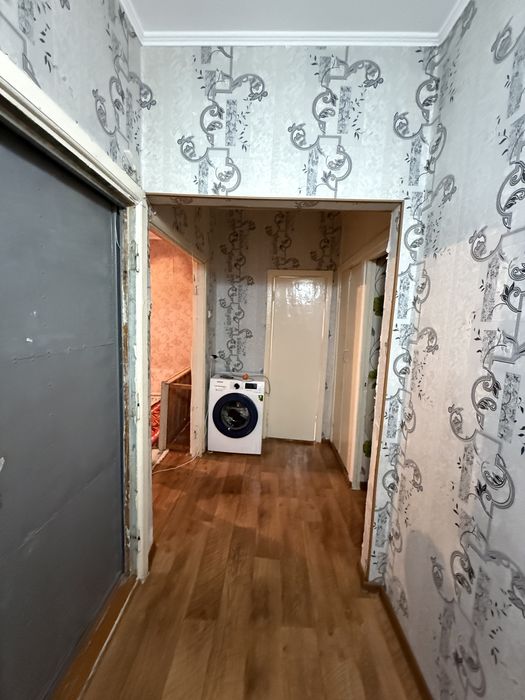 Продается кв в 8мкр улучшенка