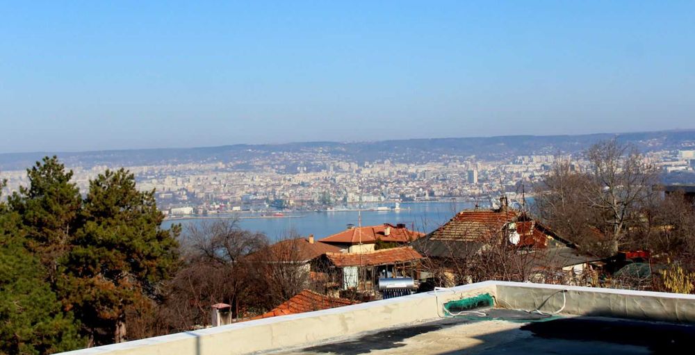 Продава се Къща в Варна, Галата - 380 кв.м за 1224 €/кв.м - Снимка #10