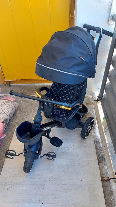 Продам детский 3х колёсный велосипед