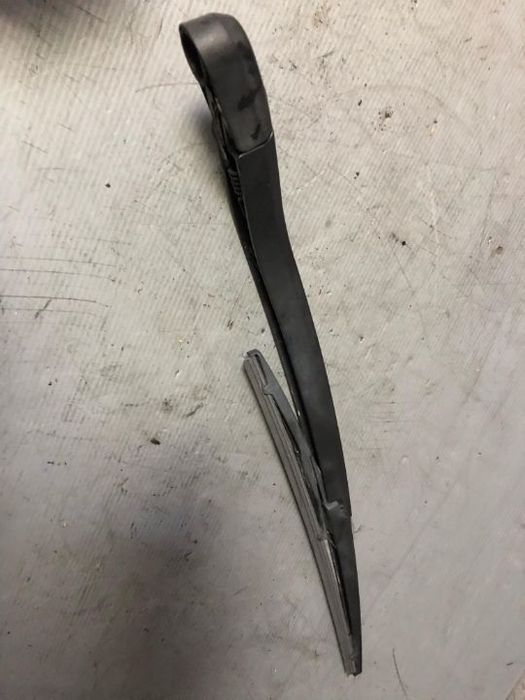 brat stergator haion hyundai i20
