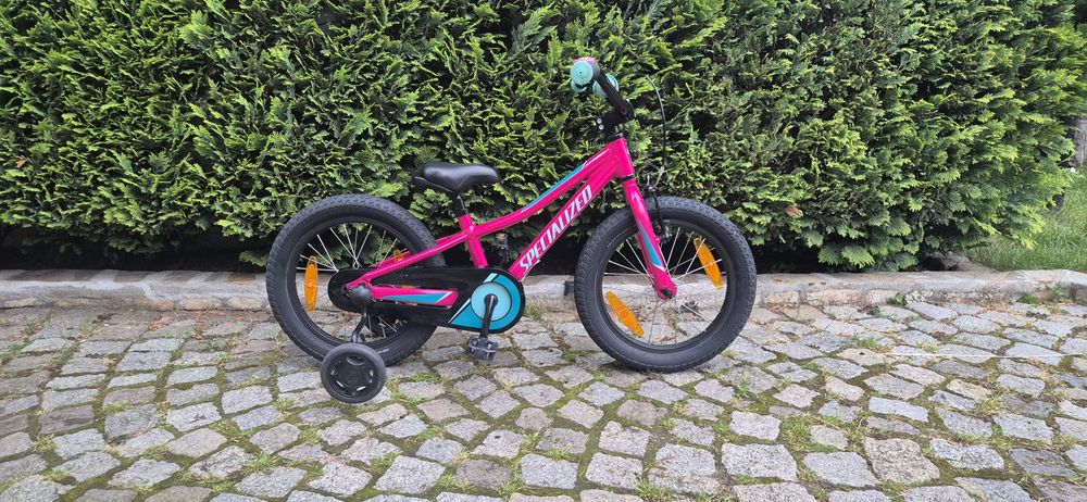 Алуминиеви детски колела Cross Speedster 20 " и Specialized 16 " като нови