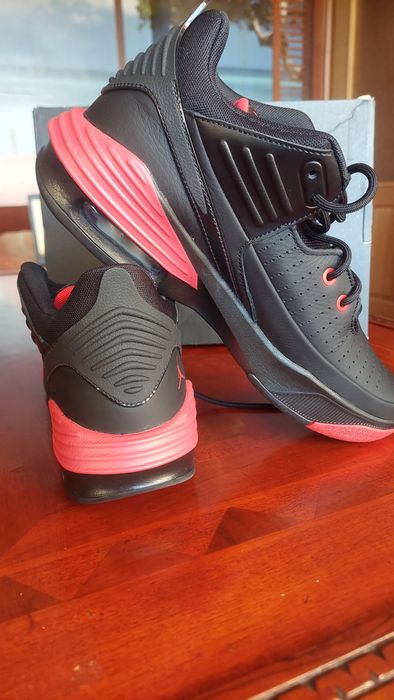 Nike Jordan max aura 5