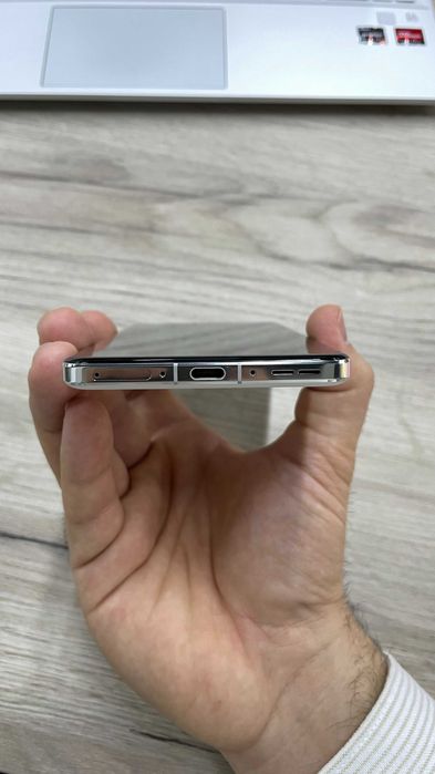 Продается Oneplus 13 16 / 512