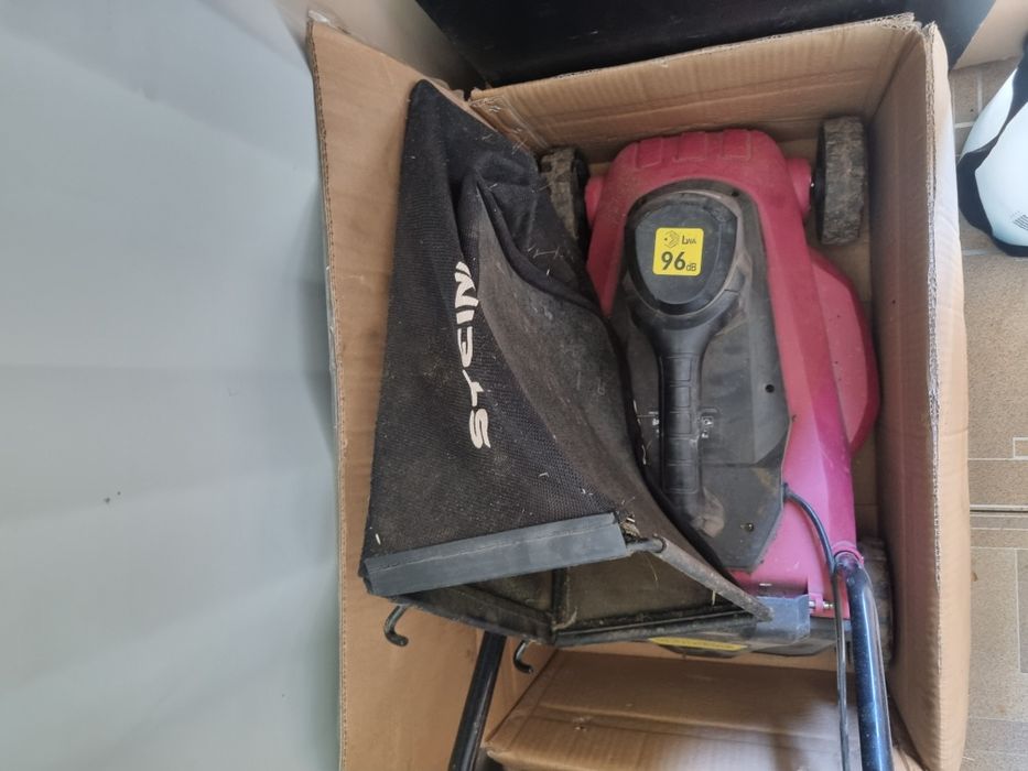 Masina de tuns iarba Steinhaus