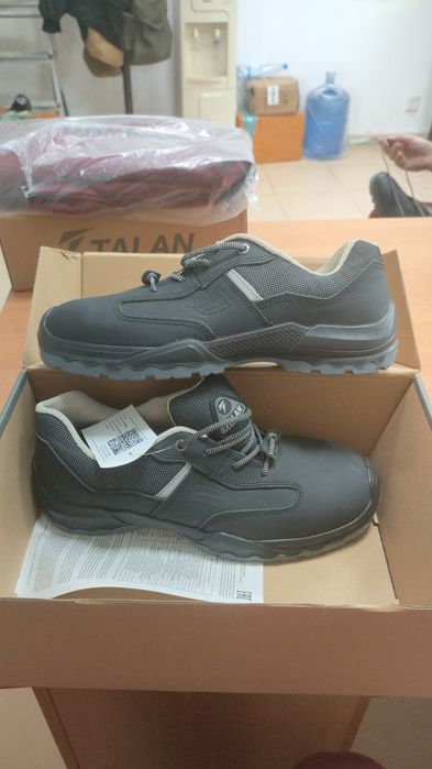Продам спецобувь Talan outdoor 368 black