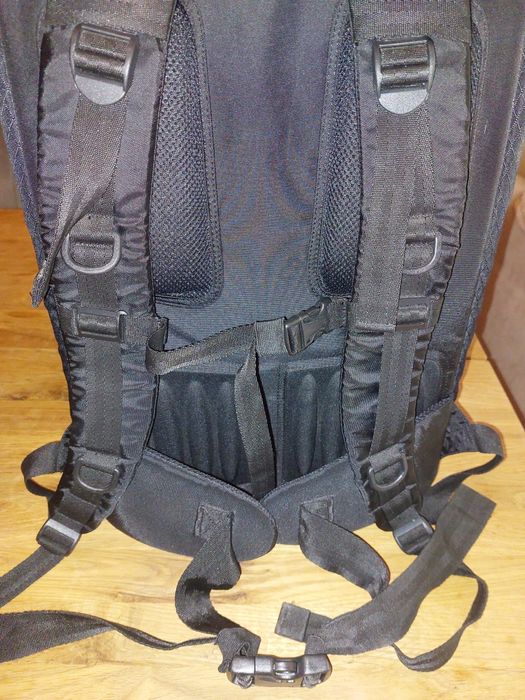 Фотографска раница Hama Defender 23676

Просто артикул