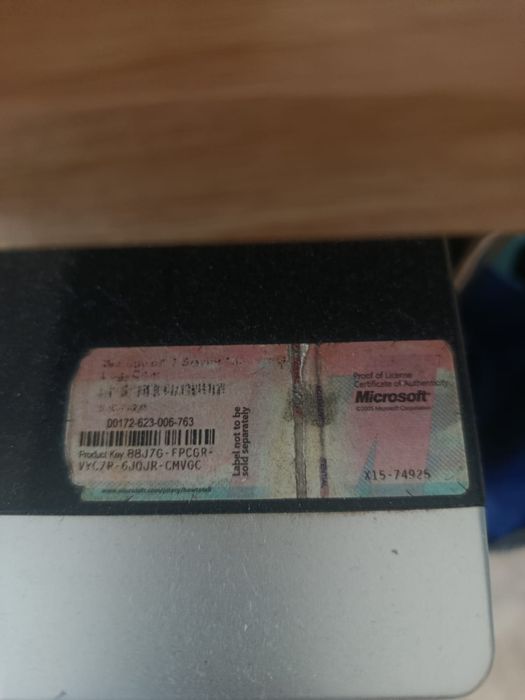 Компьютер с компьютерным столом