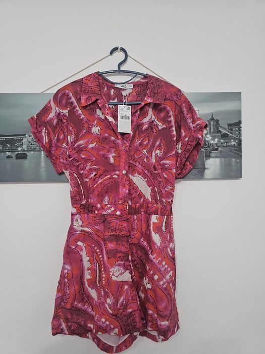 Salopeta scurta de vara cu imprimeu Mango marime L noua