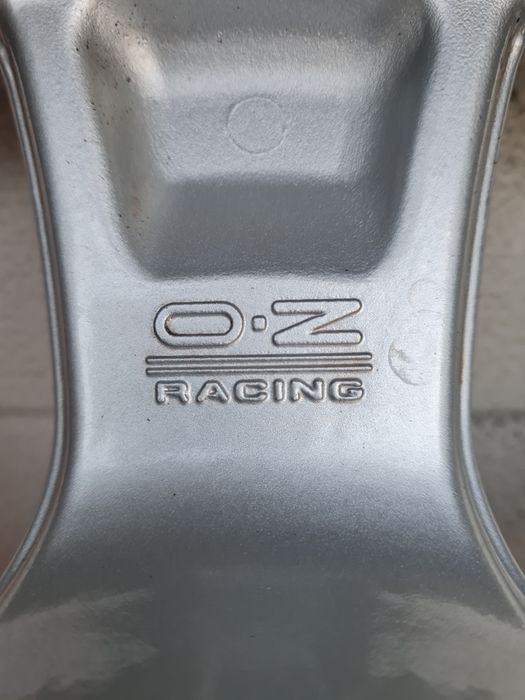 Джанти OZ Racing за VW AUDI SEAT SKODA R17 5x112 ET35 8J