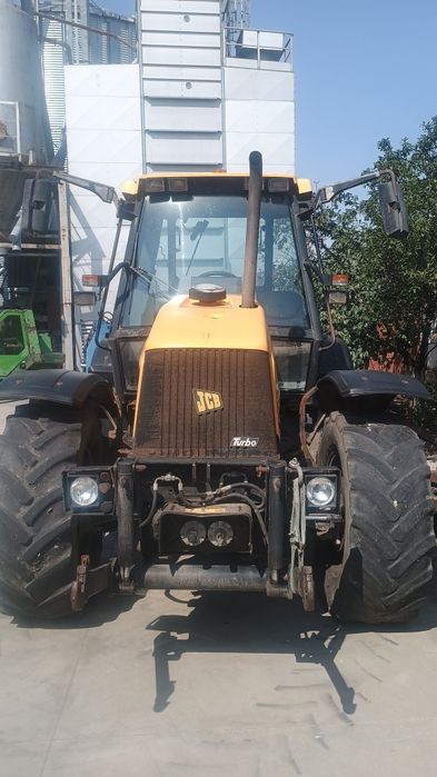 Трактор JCB  HMV 2135