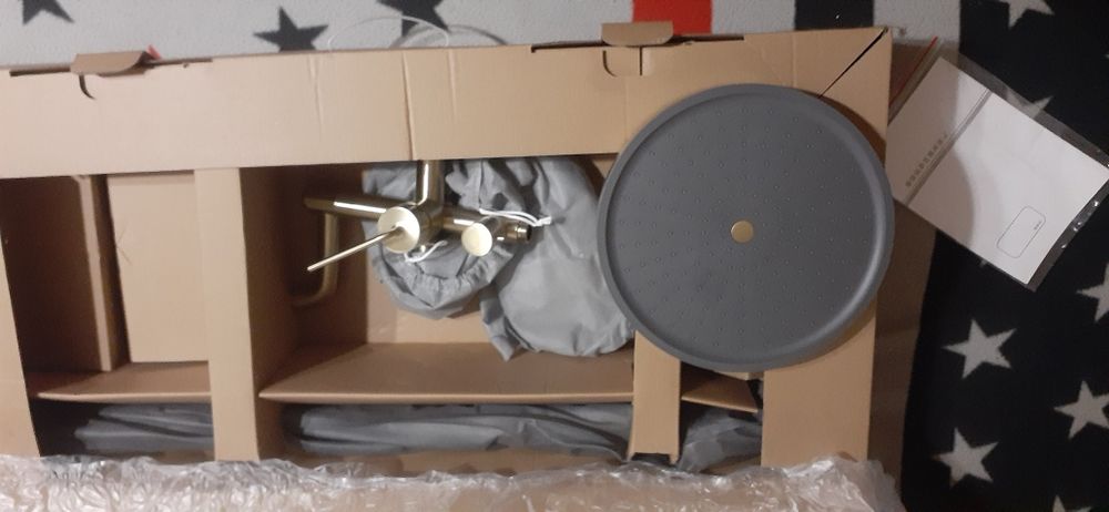 продам душевую в упаковке