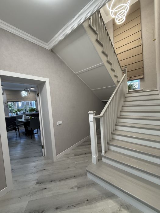 Продажа коттеджа в городе