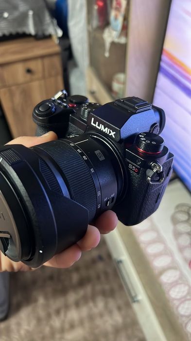 Panasonic Lumix S5D Обектиф 20-60
