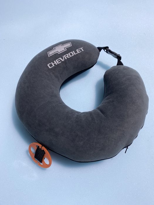 Подушка для путешествий