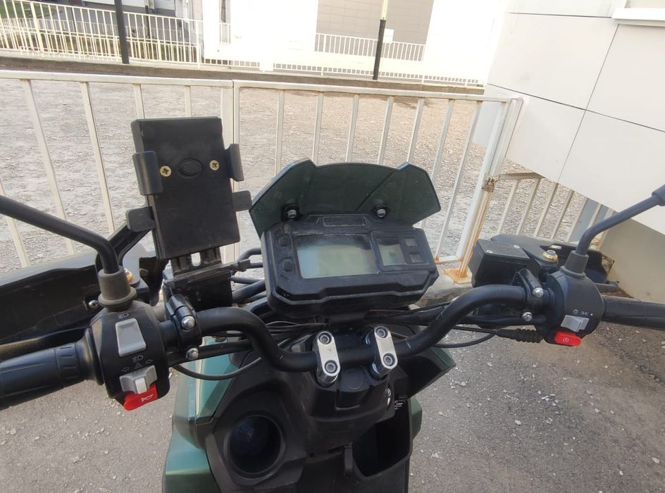 Скутер Tank Abs б/у