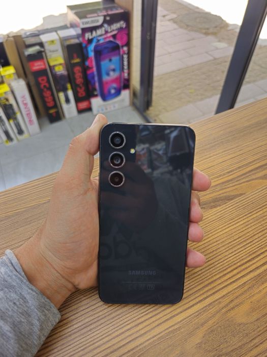 Samsung A 54 в отличном состоянии